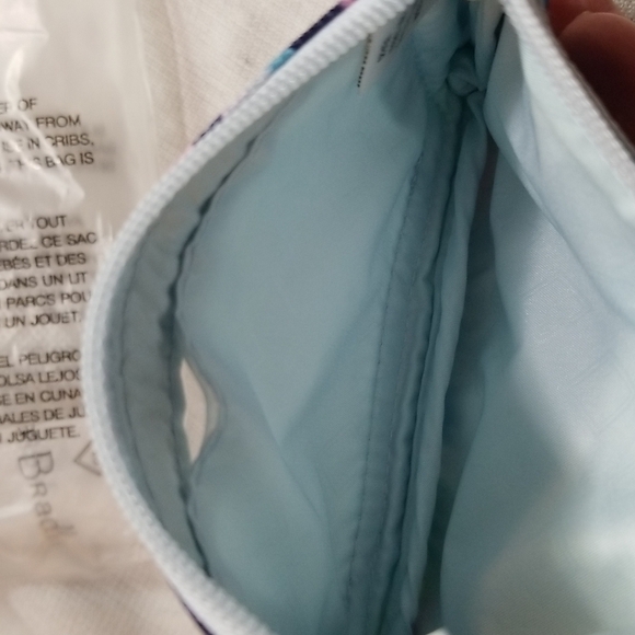 VERA BRADLEY MARION FLORAL LIGHTEN UP ZIP ID CASE - Picture 3 of 6